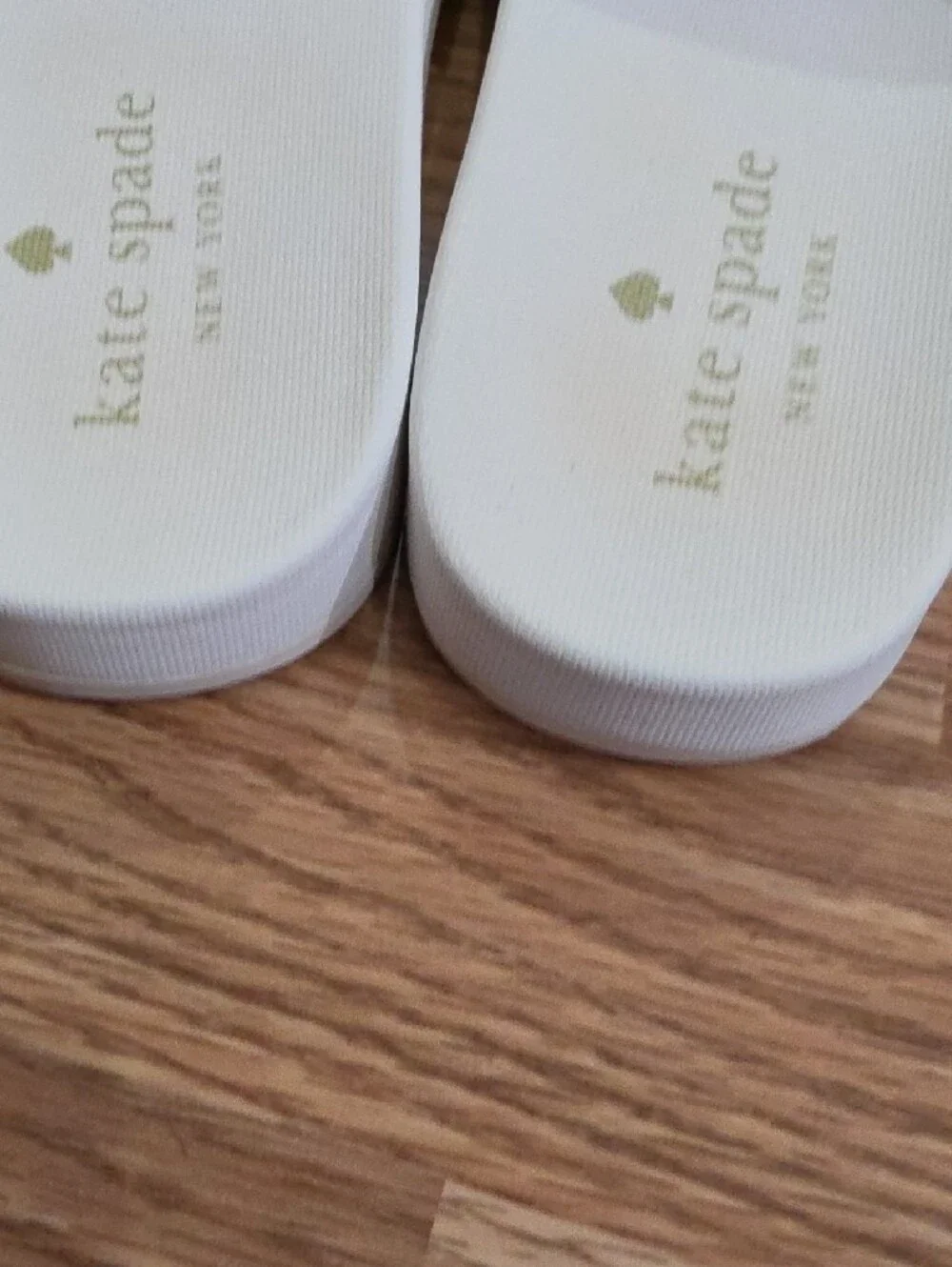 Kate Spade Off-WhiteNew York Sunny E mbossed Slide Sandals- Size 10
